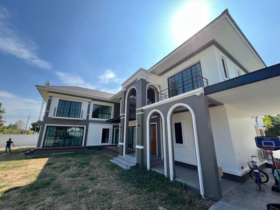 บ้านคลองห้า สไตล์ Modern Classic คลองห้า ปทุมธานี รูปที่ 3