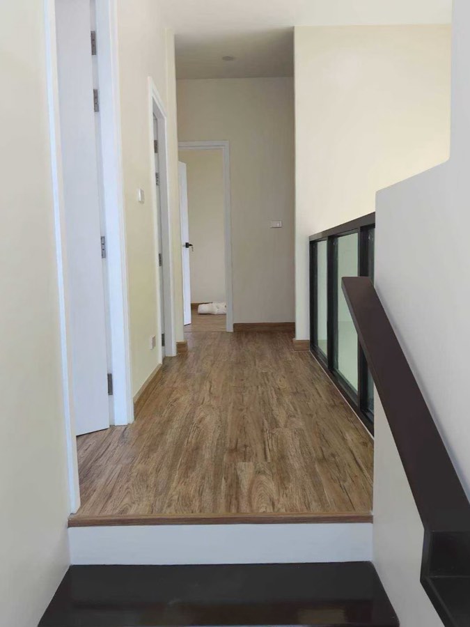 บ้านคุณเปรม สไตล์ Modern คลองสอง ปทุมธานี รูปที่ 8