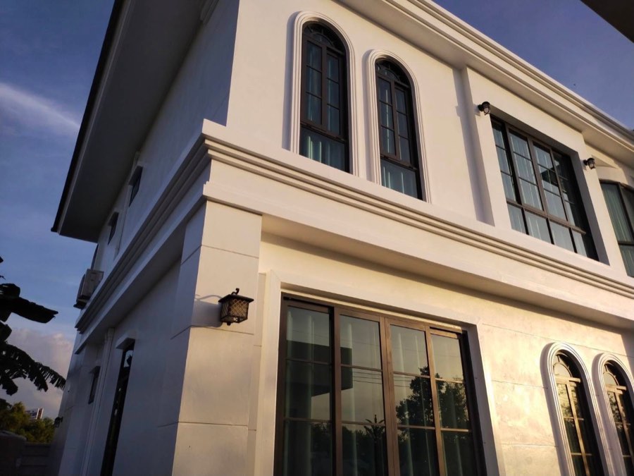 บ้านแปดริ้ว สไตล์ Modern Classic เมืองฉะเชิงเทรา รูปที่ 3